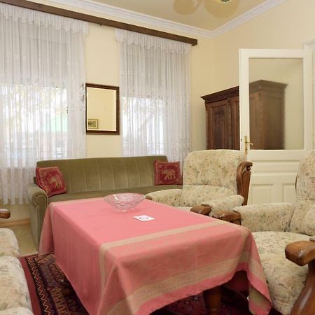 Apartman Vila Milica Kikinda エクステリア 写真